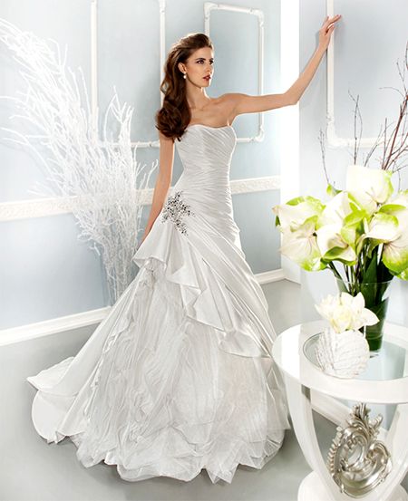 Stylish Wedding Dresses For The Fashionista Bride