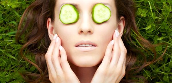 Easy Home Remedies In Removing Dark Circles Under The Eyes
