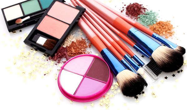 The Right Makeup Tools And Brushes For Every Woman