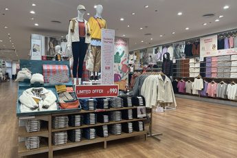 UNIQLO Expands Presence In Paranaque With Their Newest Store In Ayala Malls Manila Bay