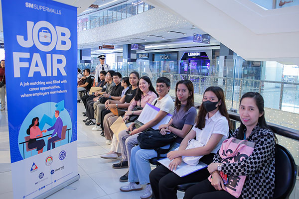 SM Supermalls And CSC Celebrate 125 Years Of Philippine Civil Service With Job Fairs That Champion Public Service Careers